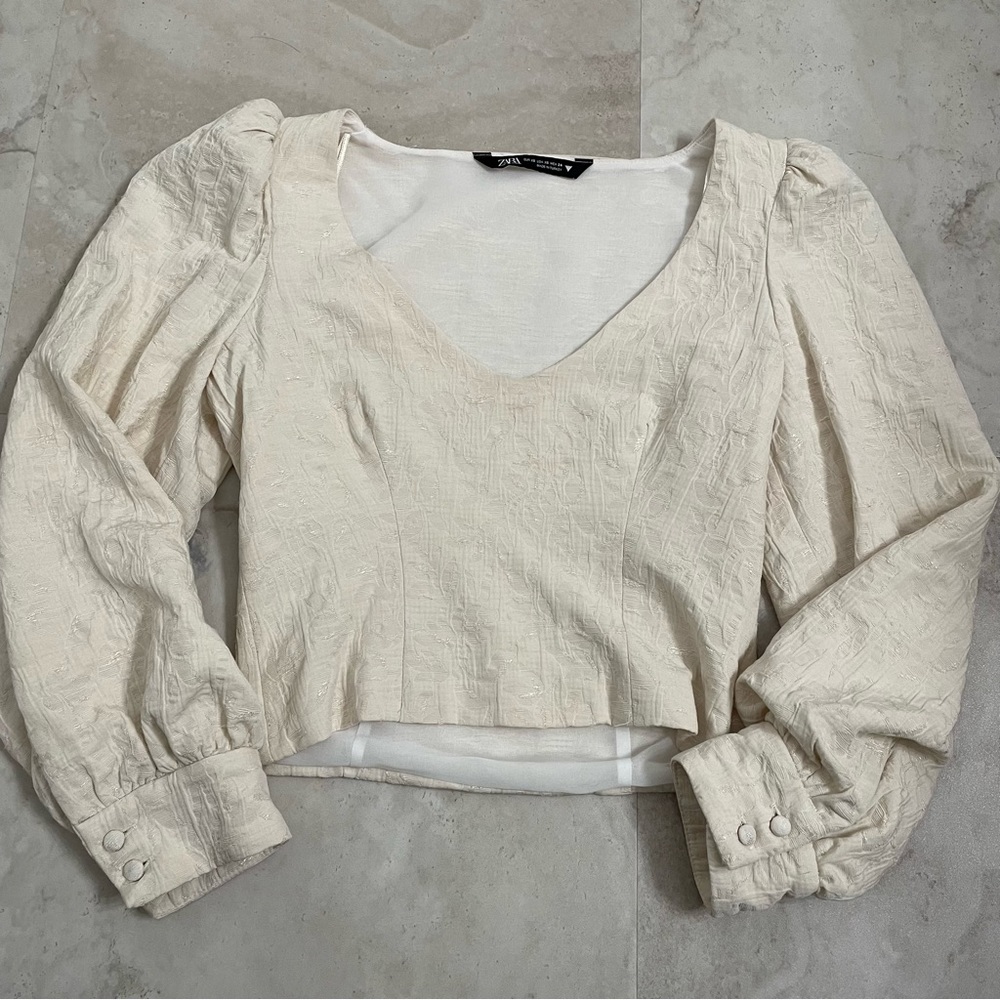 Zara Top Size Extra Small